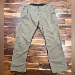 Men's Tan Pants Kuhl Pants Slax 5090
Enduro Stretch Outdoor Hiking
42X34